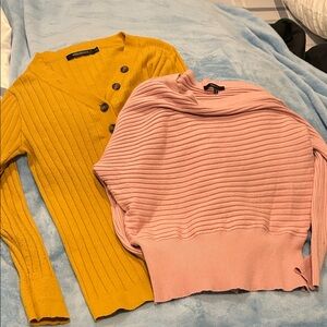 Elegant V-Neck Sweater Duo in Pink and Mustard